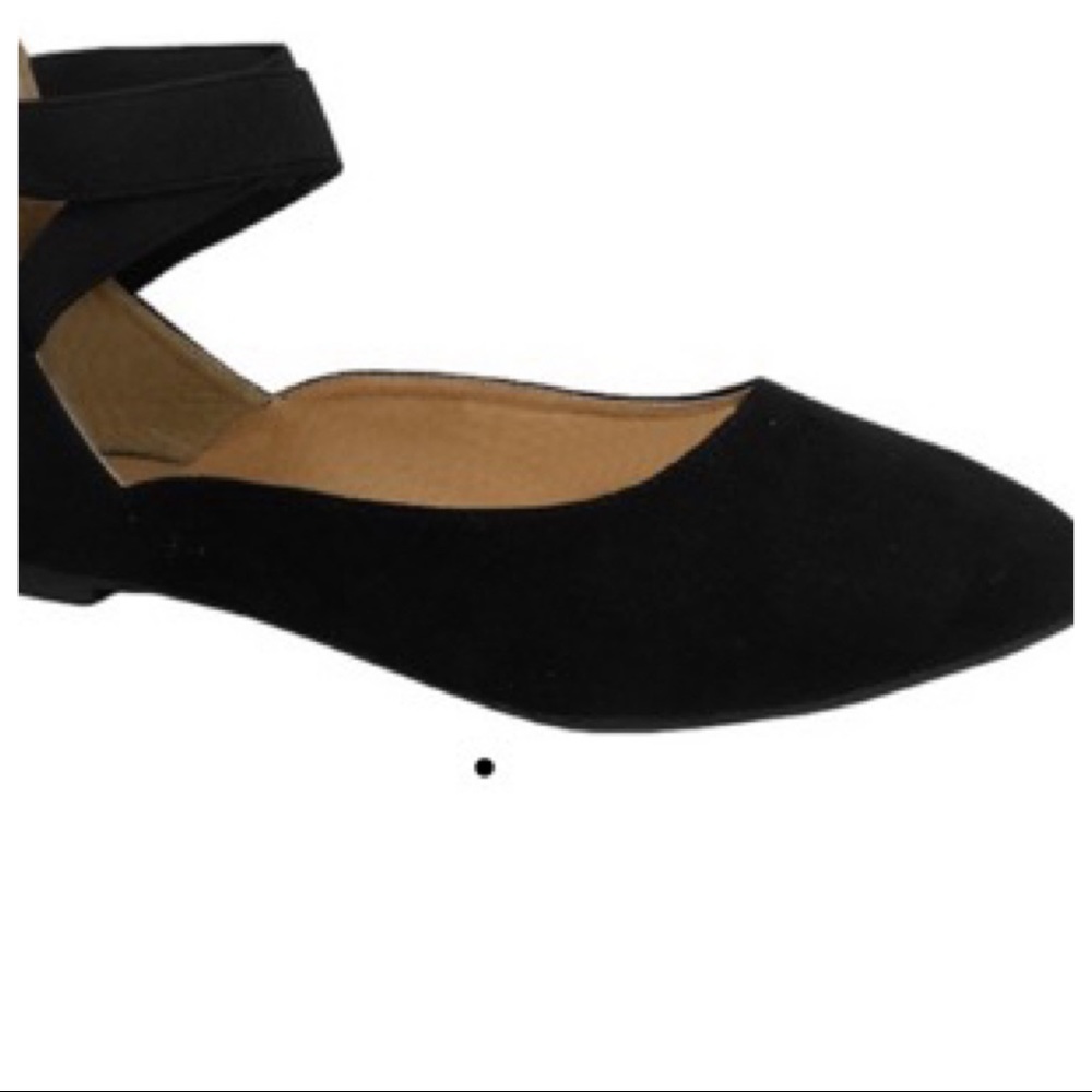 ✨ONE DAY SALE✨CHIC BLACK BALLET FLATS WITH STRAPS - Picture 4 of 4